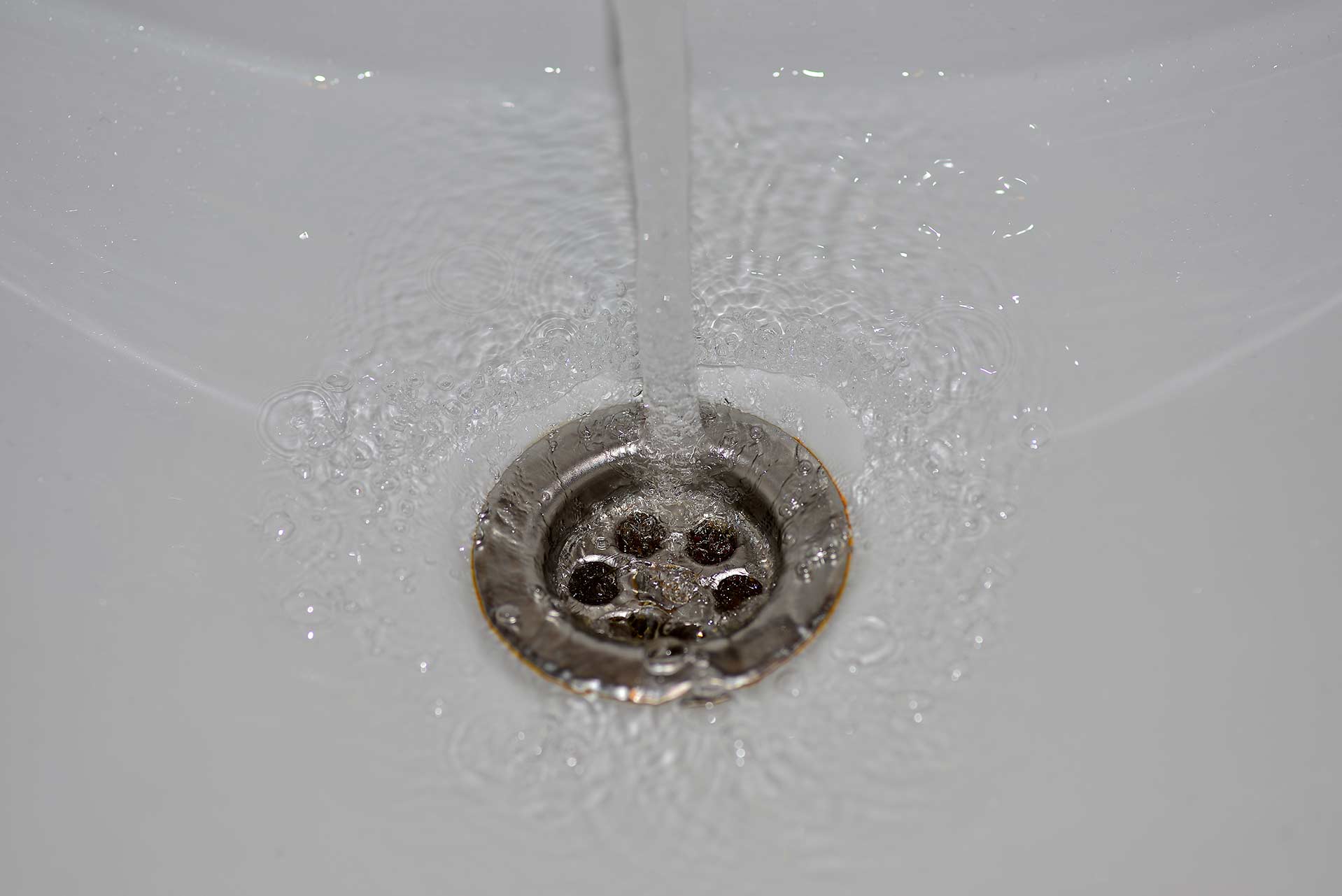 A2B Drains provides services to unblock blocked sinks and drains for properties in Wantage.
